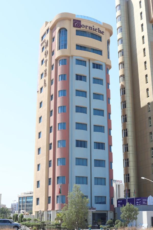 Готель Le Royal Corniche Salmiya Екстер'єр фото