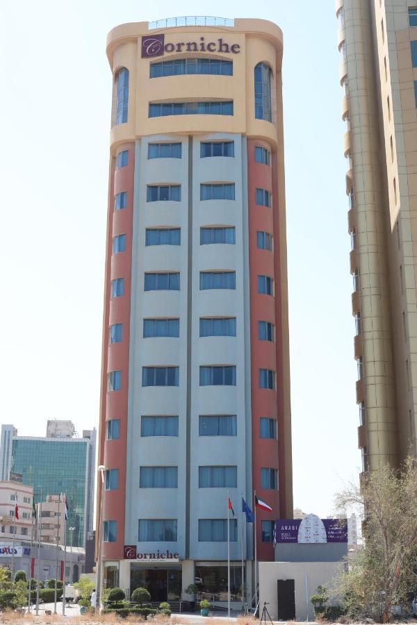 Готель Le Royal Corniche Salmiya Екстер'єр фото